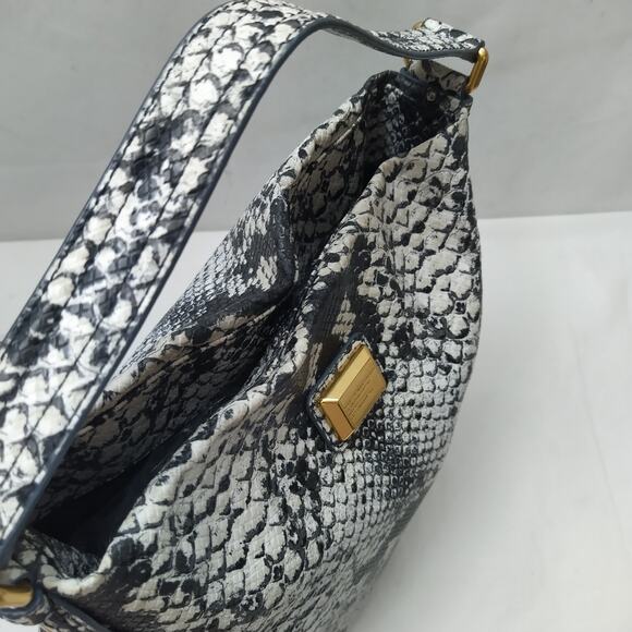 Marc By Marc Jacobs Hillier Snakeskin Embossed Shoulder Bag - Picture 10 of 16